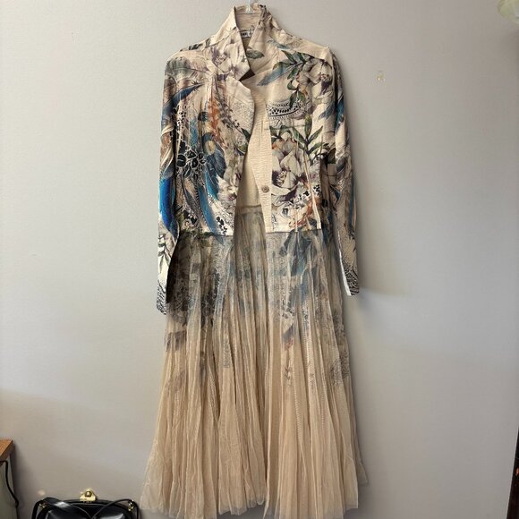 Origami - Printed Blazer With Long Mesh Layer - Picture 1 of 6
